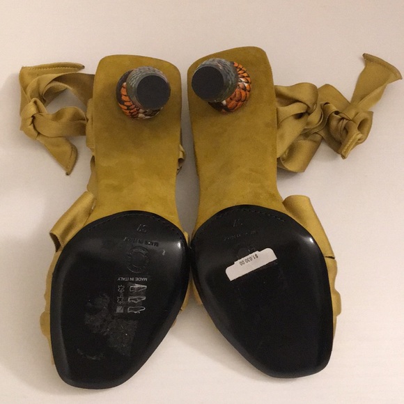 Dries Van Noten Yellow Satin Snake effect Heel - Picture 8 of 8